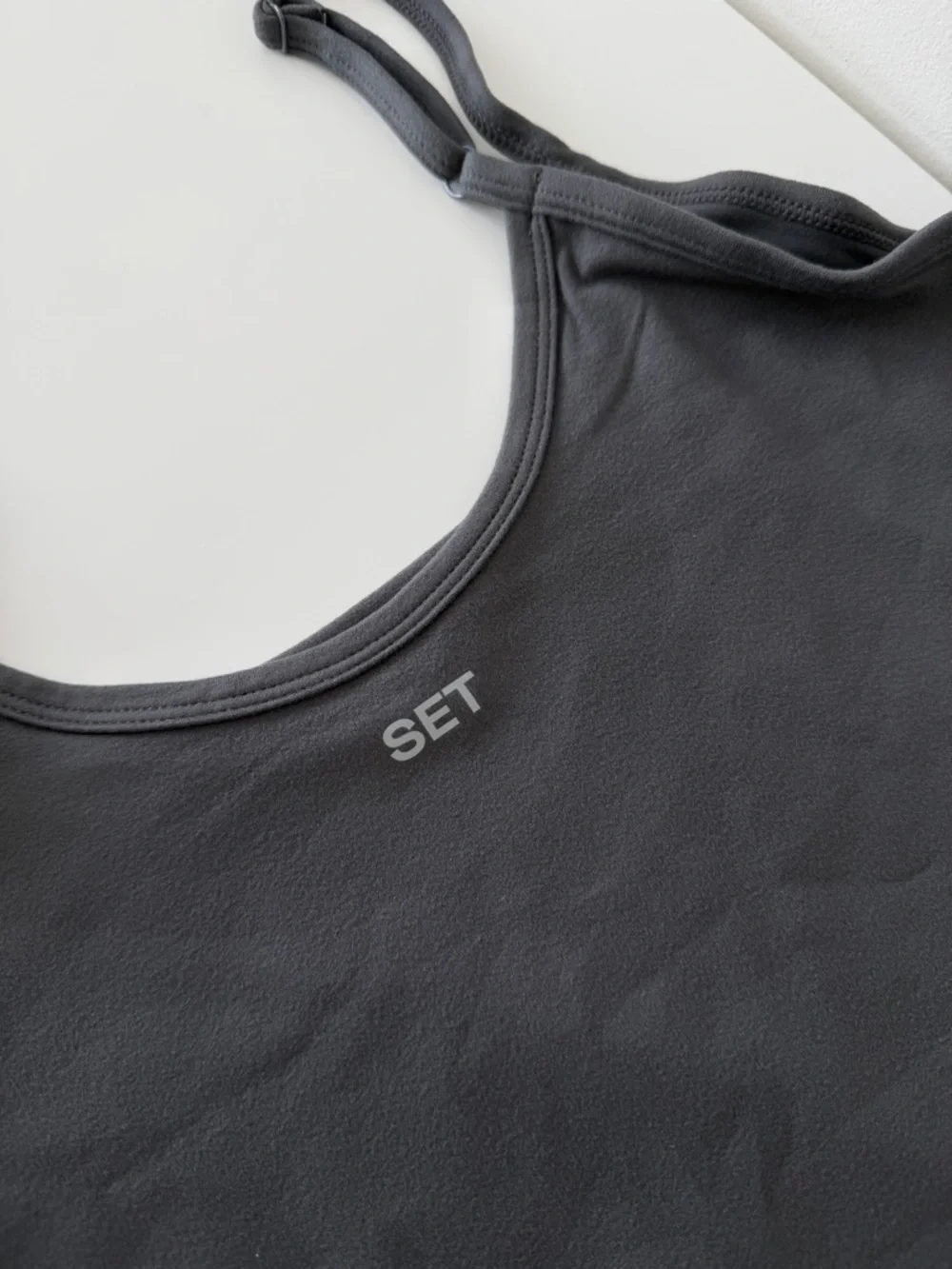 Set Active Formcloud Graphite
Camisole - Picture 4 of 4
